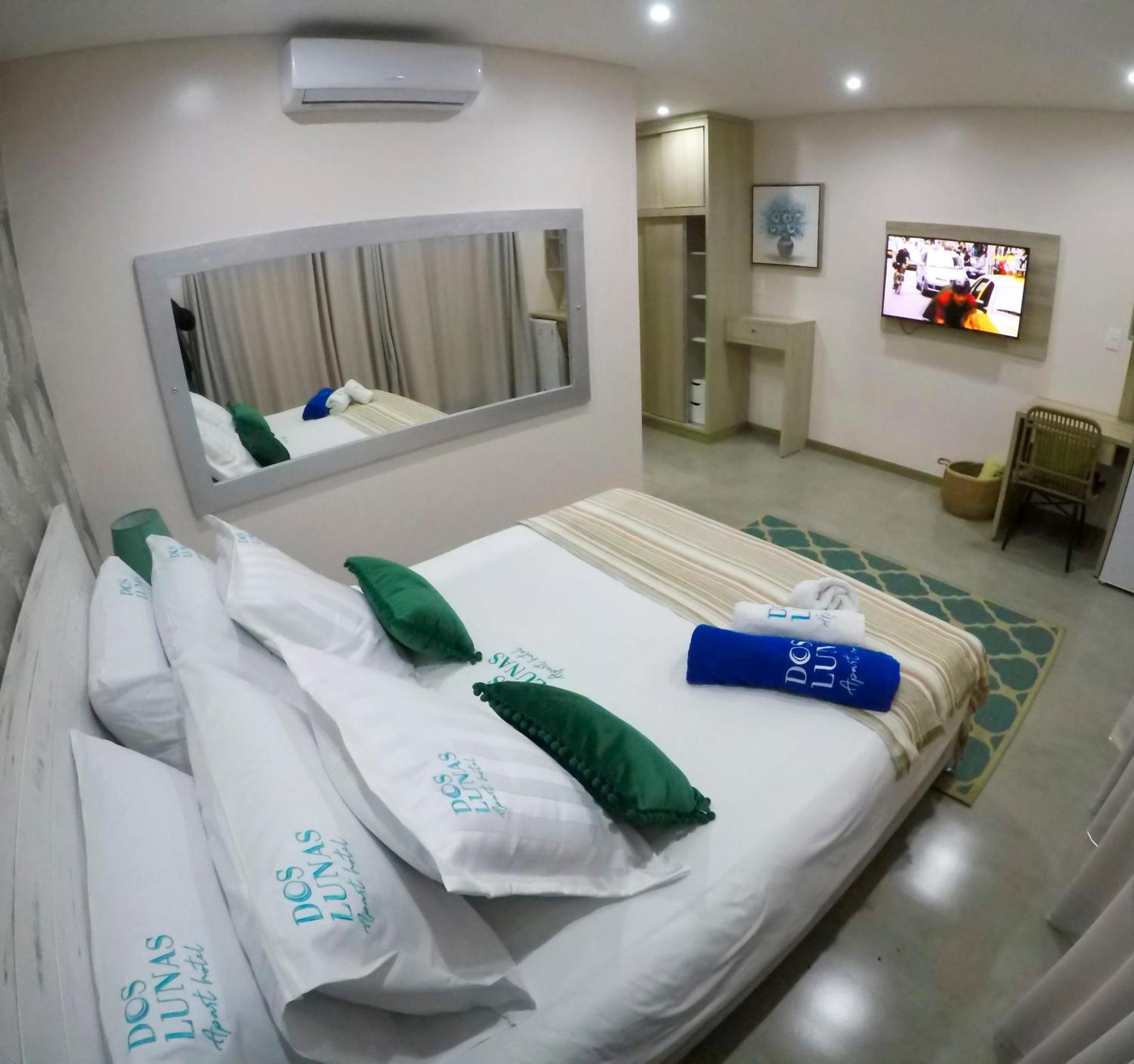 Dos Lunas Aparthotel Dr Juan Eulogio Estigarribia エクステリア 写真
